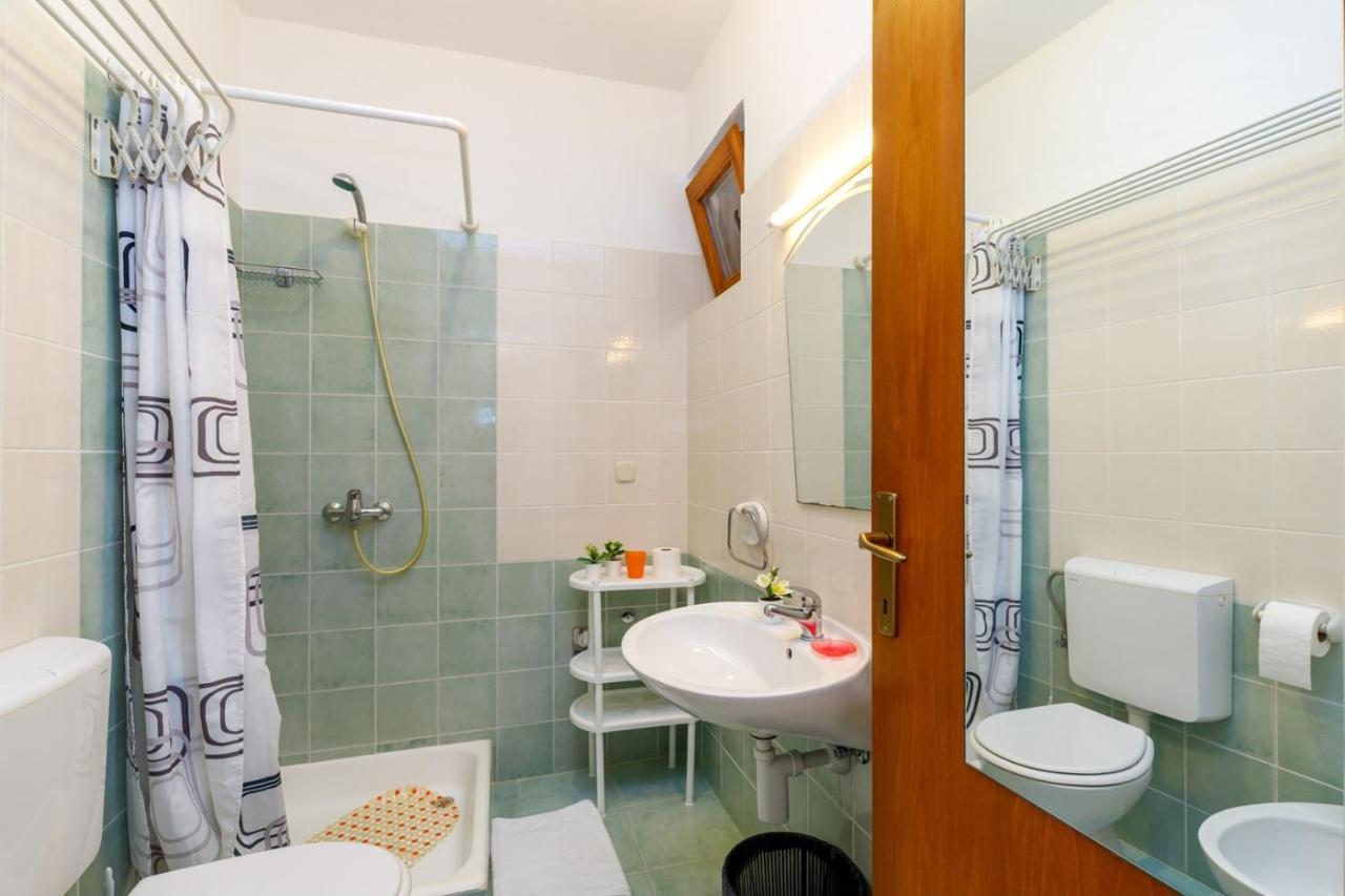 Apartments Pernar 포레치 외부 사진