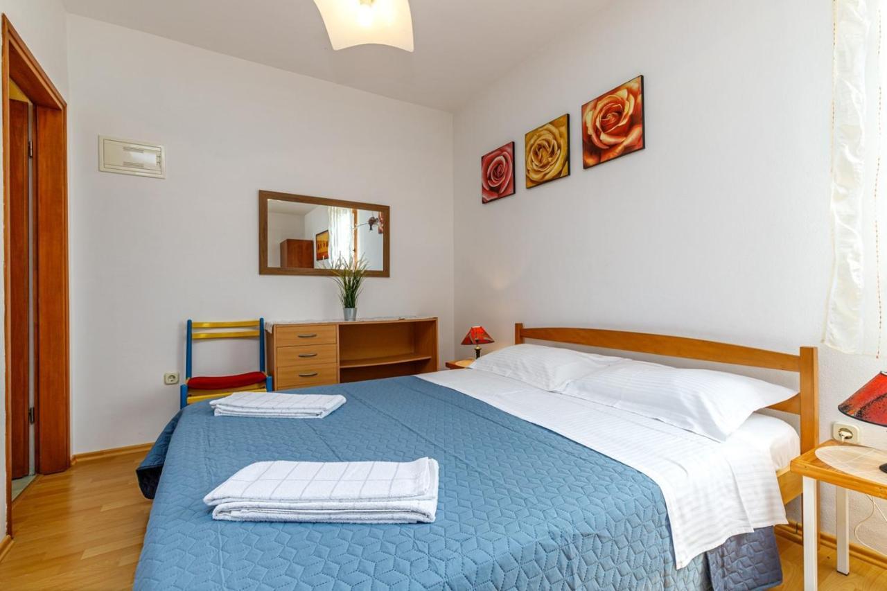 Apartments Pernar 포레치 외부 사진