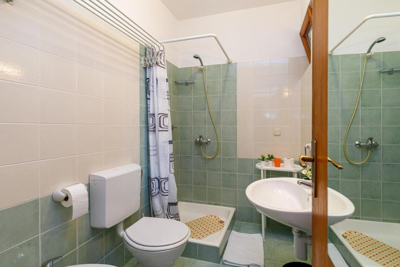 Apartments Pernar 포레치 외부 사진